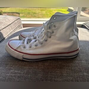 Women’s high top converse